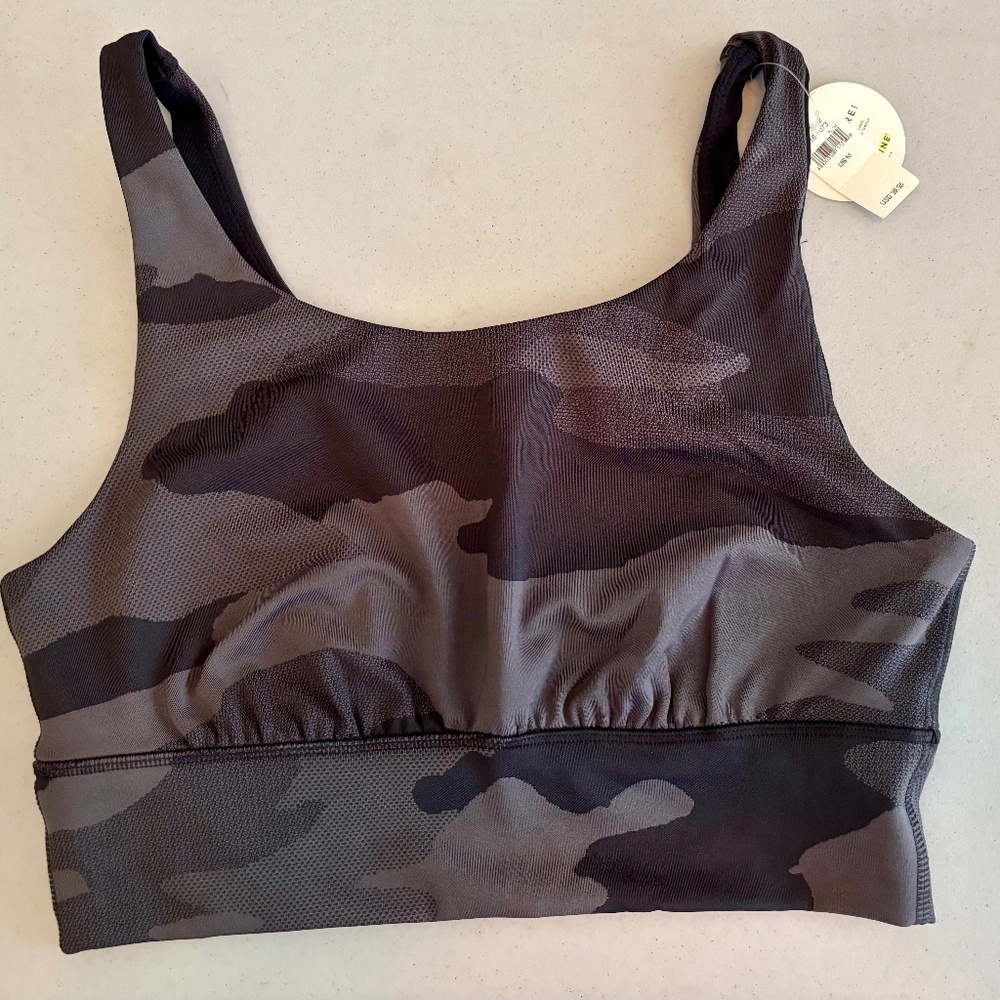 NWT Medium Camo Sports Bra by Aerie Offline